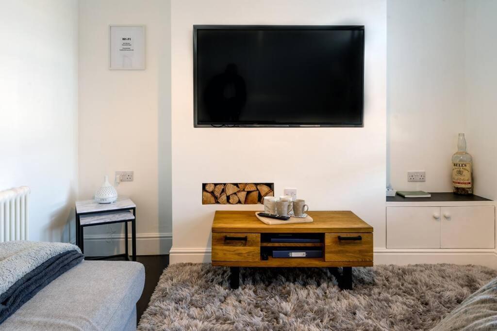 No6 - Beverley - Elegant Townhouse - Central Location ภายนอก รูปภาพ