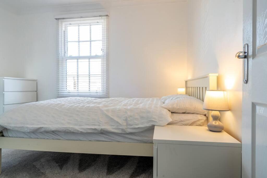 No6 - Beverley - Elegant Townhouse - Central Location ภายนอก รูปภาพ