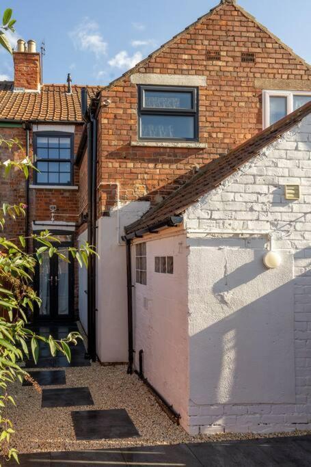 No6 - Beverley - Elegant Townhouse - Central Location ภายนอก รูปภาพ