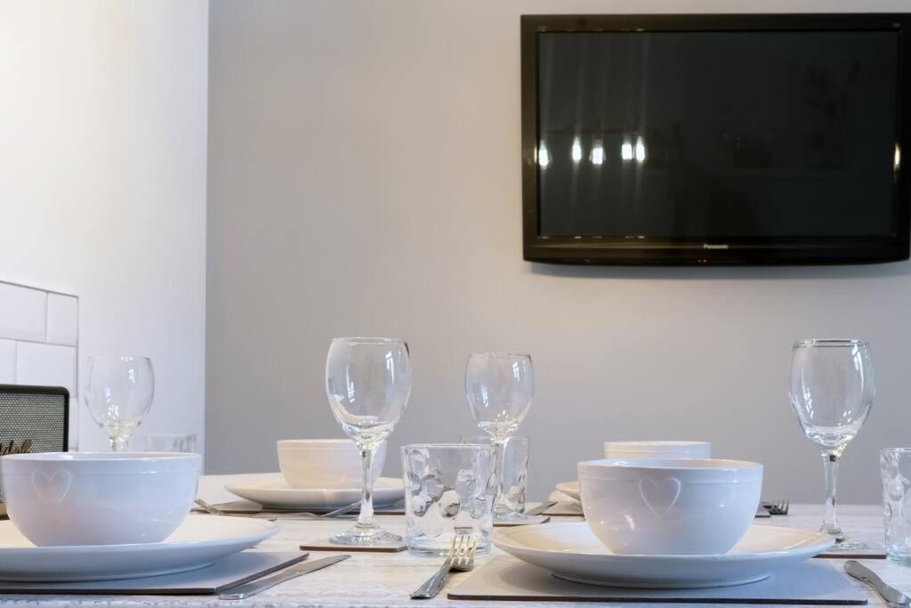 No6 - Beverley - Elegant Townhouse - Central Location ภายนอก รูปภาพ