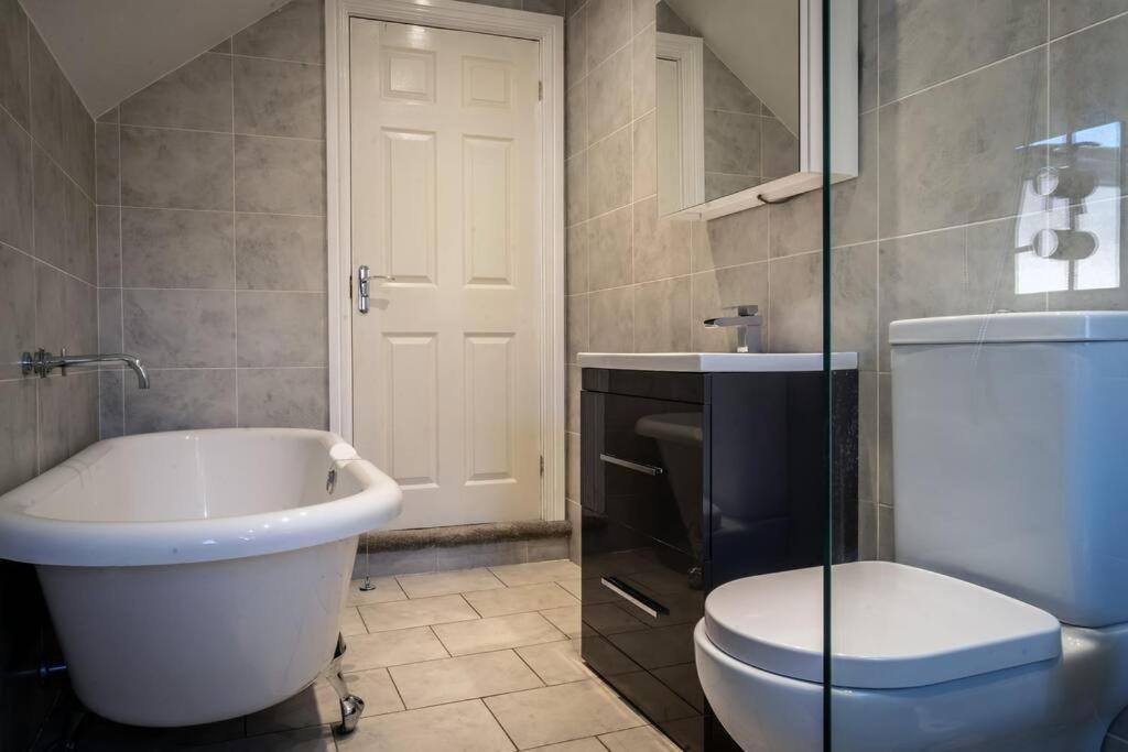 No6 - Beverley - Elegant Townhouse - Central Location ภายนอก รูปภาพ